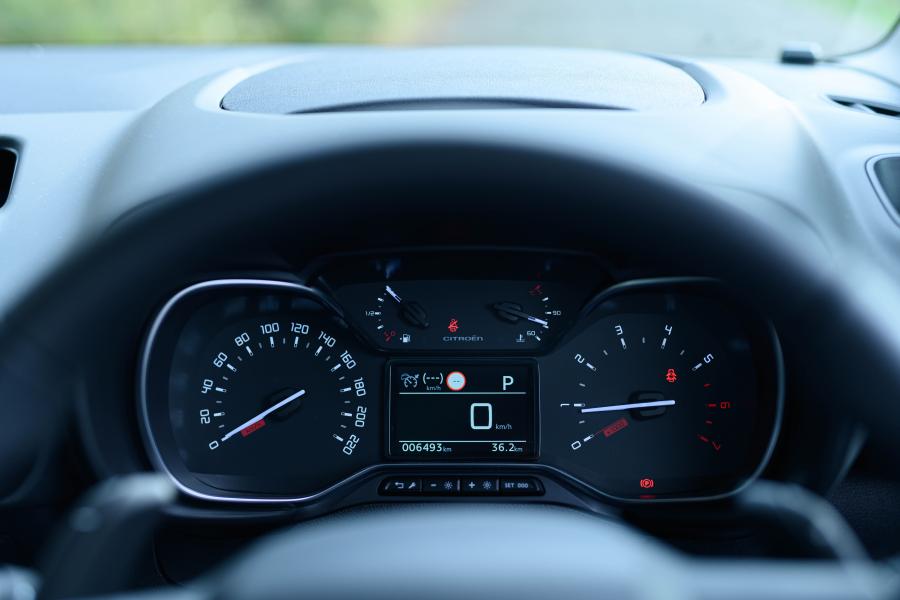 Панель приборов Citroen Berlingo Multispace 2019 года  (JP) (фото 9 из 19)